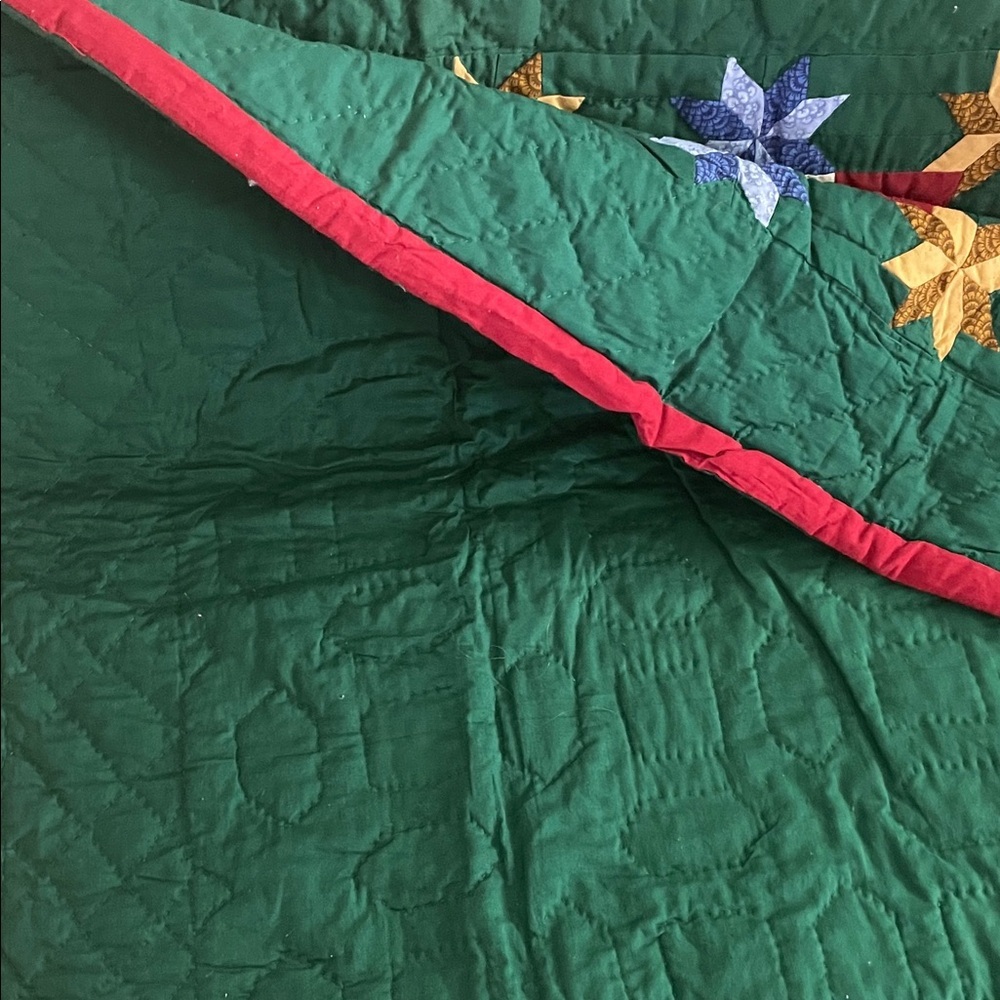 Quilted Blanket String Star Red and Green Polyester Fiber Blanket - Picture 8 of 11